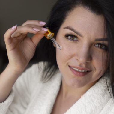 Anti-Aging Face Serums to Refresh Your Summer Skincare